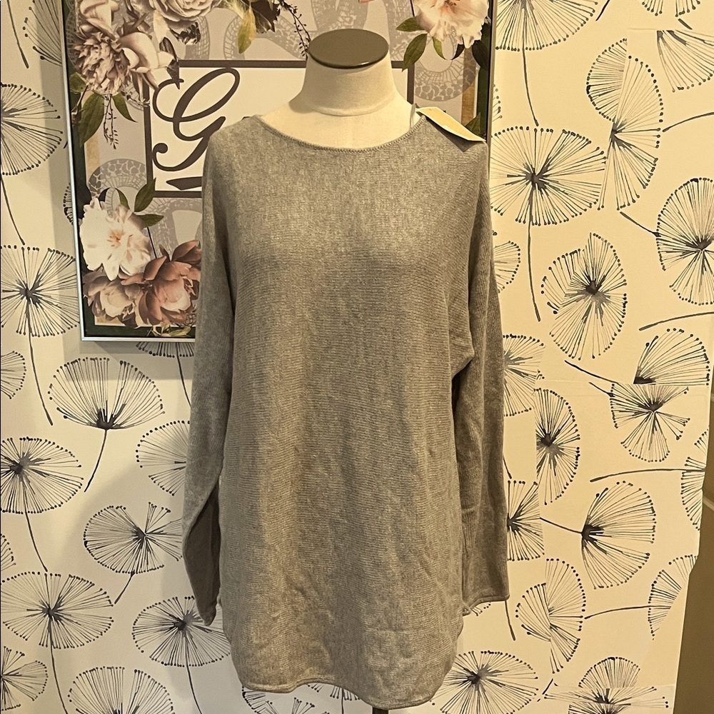 Michael Kors M NWT Gray Women's Top